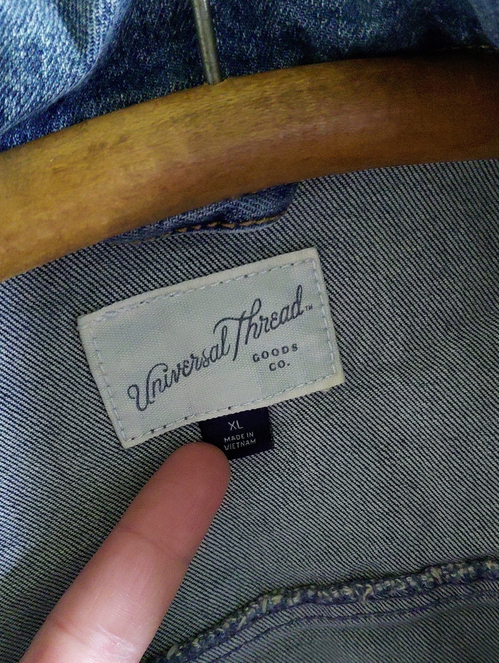 Universal Thread Jean Jacket - Picture 2 of 13